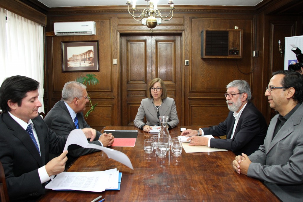Foto Alcalde Bienes Nacionales (1)