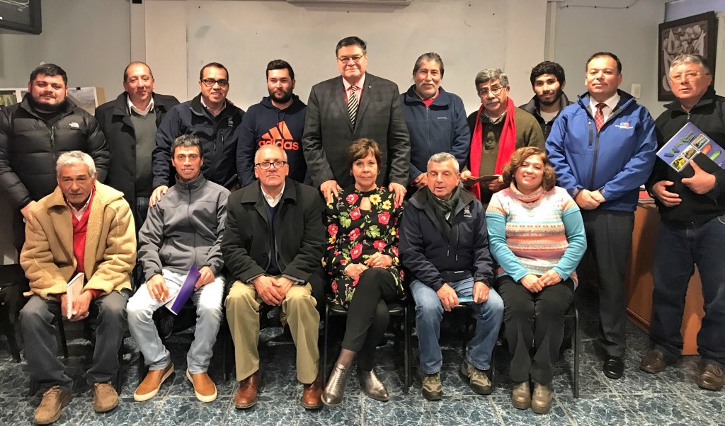 Concejo municipal, dirigentes, seremi y cores.