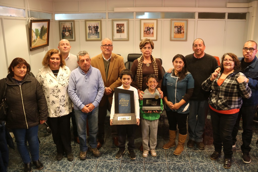 CONCEJO MUNICIPAL Y NIÑOS