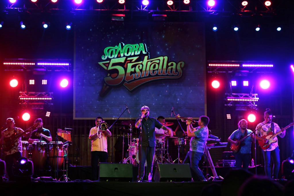 La Sonora 5 Estrellas llenó de cumbia la segunda noche de la Chaya en Putaendo
